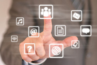 プラグインによるシステム構築